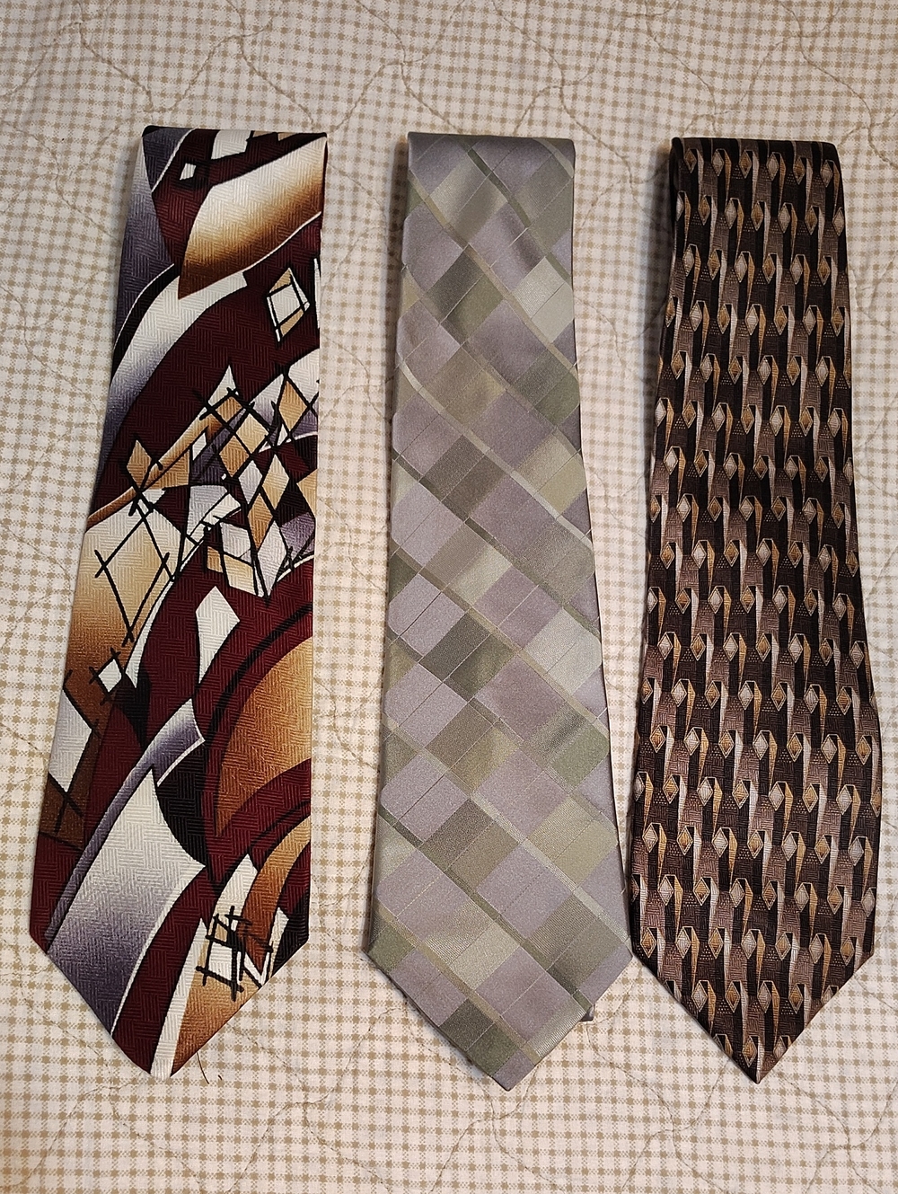 Classic Men's Tie in Maroon, Olive, and Brown - Multipack